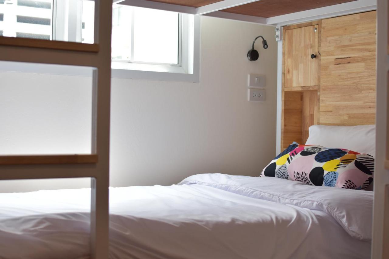 Tidjai Bangkok Hostel מראה חיצוני תמונה